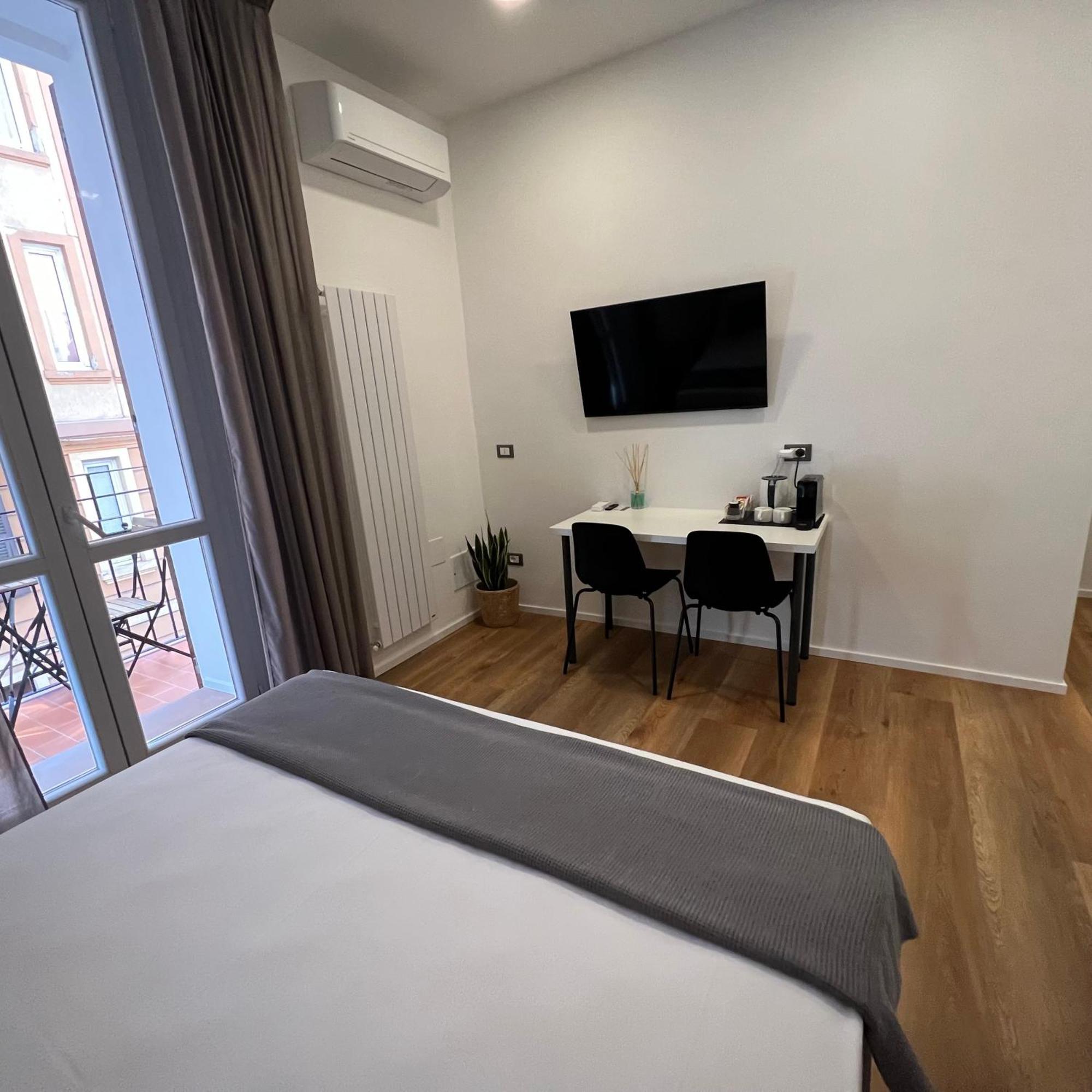 Sunrise Rooms La Spezia Exteriör bild